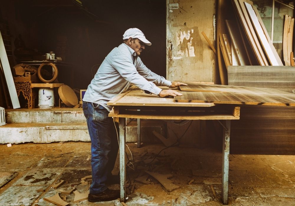 How To Hire a Carpenter - A Step-by-Step Guide