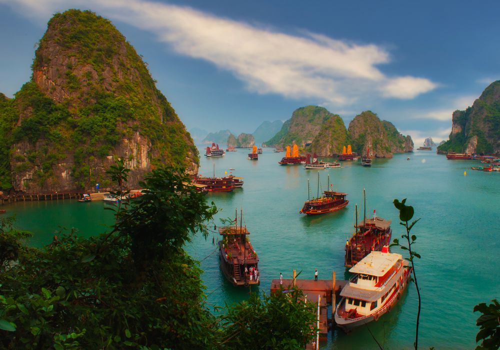 Halong Bay Luxury Cruise Experience the Ultimate Relaxation and Adventure